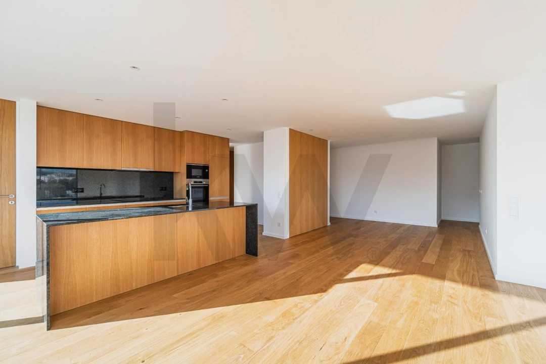 Apartamento T4 para Venda em Matosinhos e Leça da Palmeira Foto 37