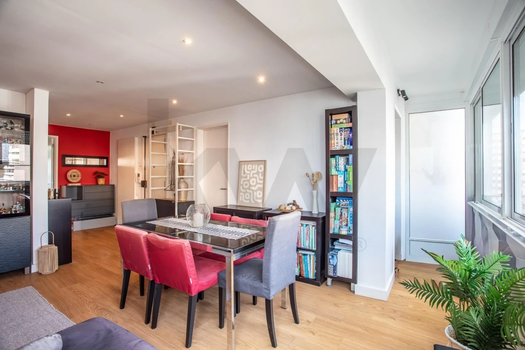 Apartamento T3 para Venda em São Domingos de Benfica Foto 11