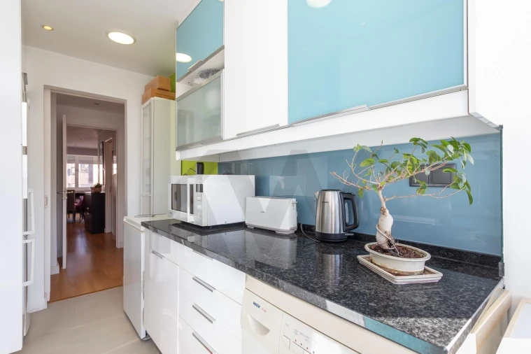 Apartamento T3 para Venda em São Domingos de Benfica Foto 17