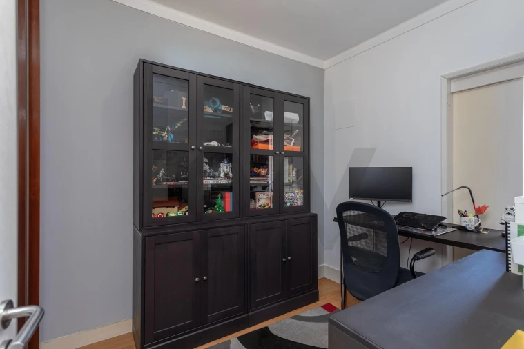 Apartamento T3 para Venda em São Domingos de Benfica Foto 29