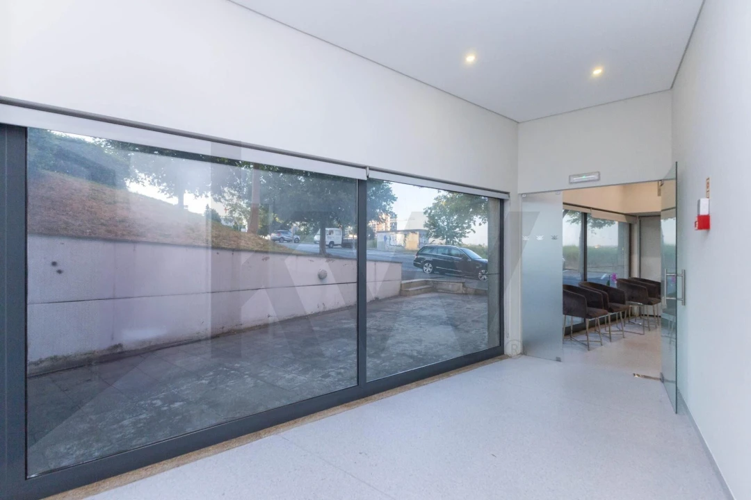 Negócio para Trespasse em Santa Marinha e São Pedro da Afurada Foto 7