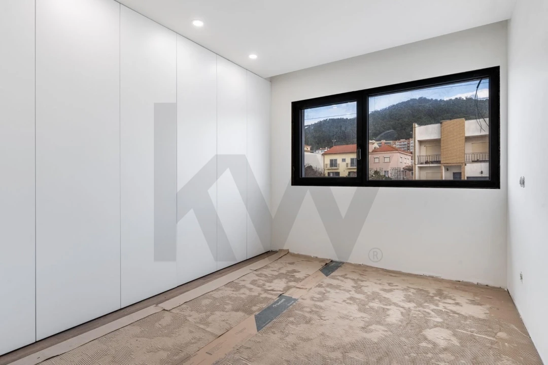 Apartamento T1 para Venda em Areosa Foto 7