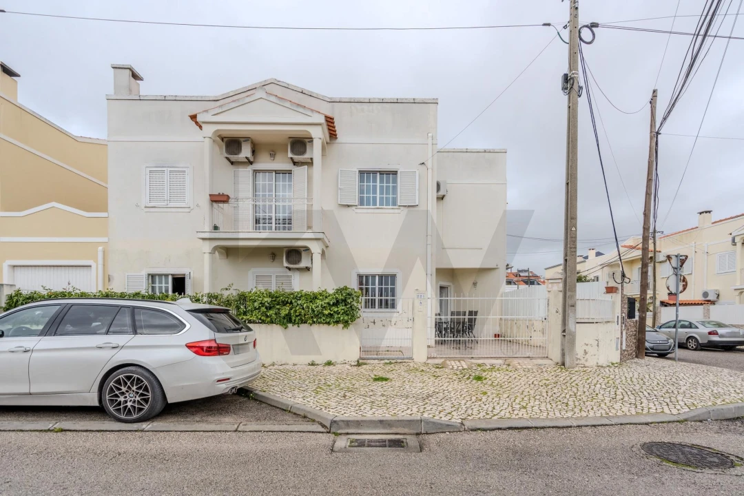 Moradia T3 para Venda em Quinta do Conde Foto 35