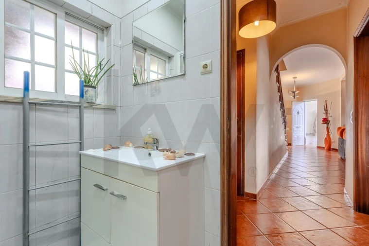 Moradia T3 para Venda em Quinta do Conde Foto 6