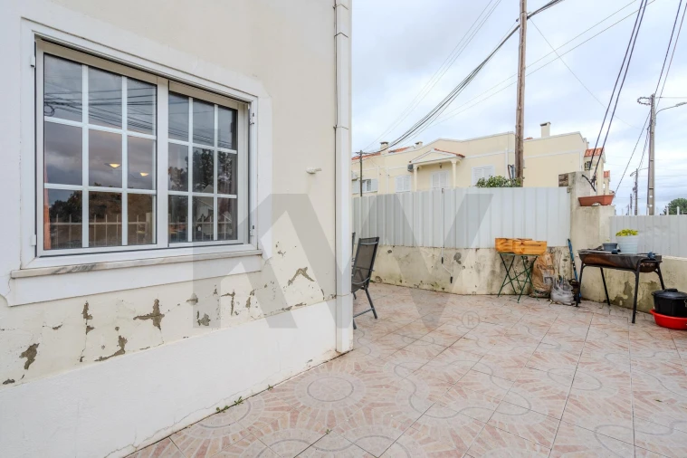 Moradia T3 para Venda em Quinta do Conde Foto 33