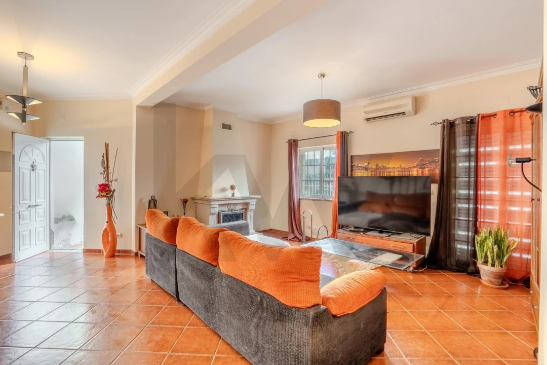 Moradia T3 para Venda em Quinta do Conde Foto 1