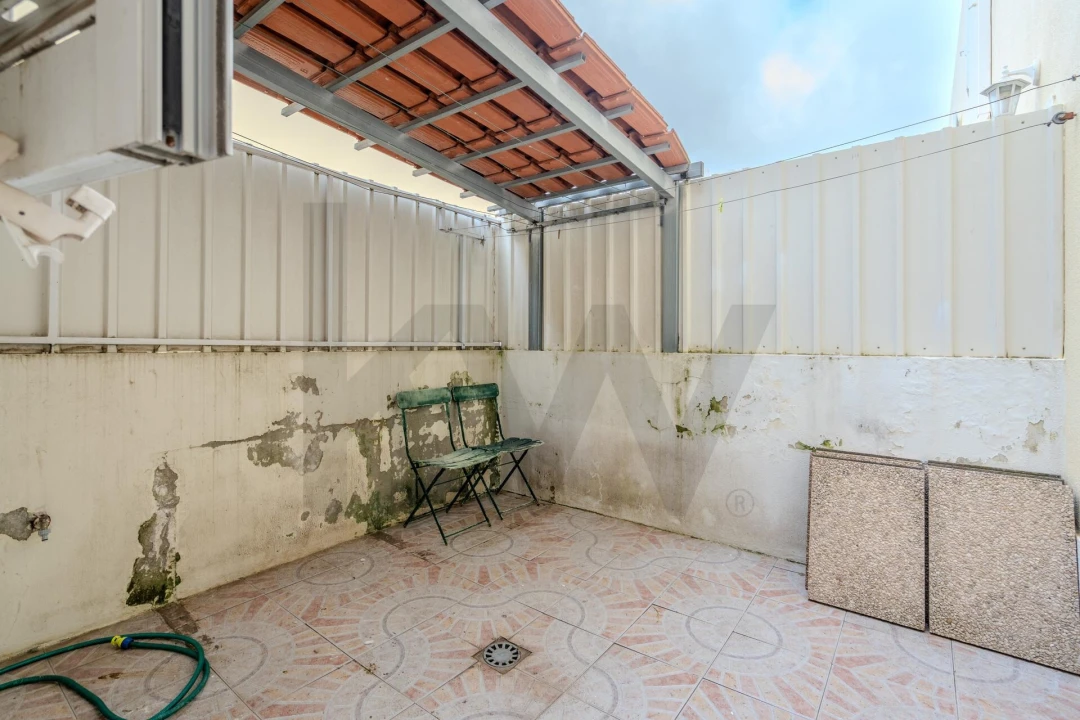 Moradia T3 para Venda em Quinta do Conde Foto 27