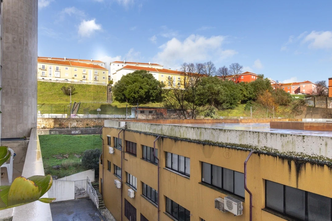 Apartamento T2 para Venda em Beato Foto 32