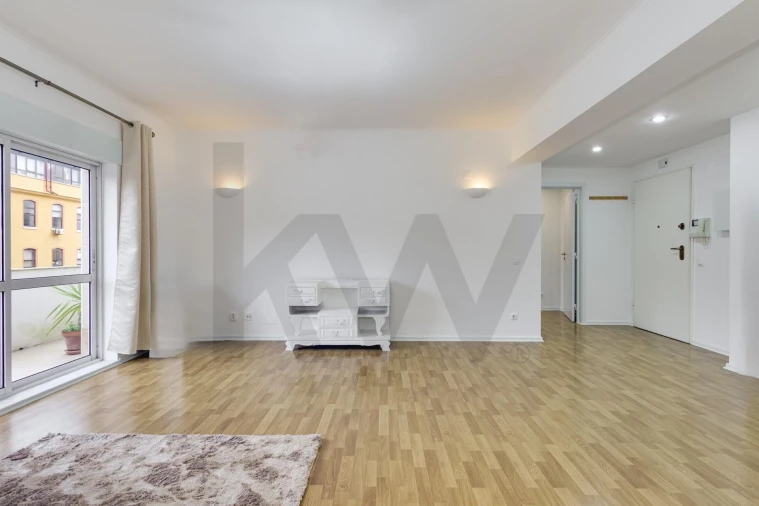 Apartamento T2 para Venda em Beato Foto 8