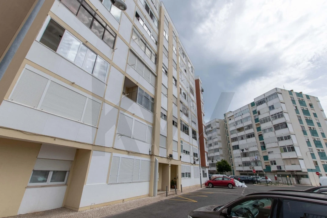 Apartamento T2 para Venda em Oeiras e São Julião da Barra, Paço de Arcos e Caxias Foto 3