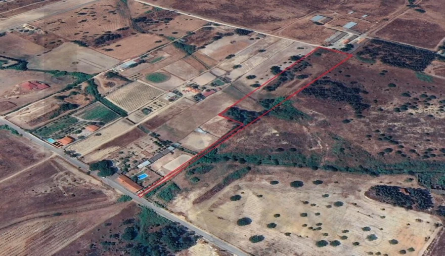 Terreno para Venda em Santo Estêvão Foto 6