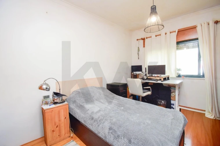 Apartamento T3 para Venda em Algueirão-Mem Martins Foto 15