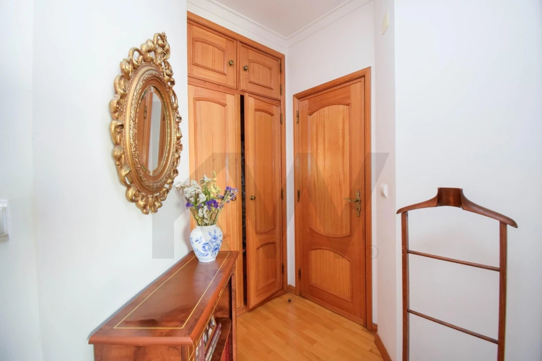 Apartamento T3 para Venda em Algueirão-Mem Martins Foto 20