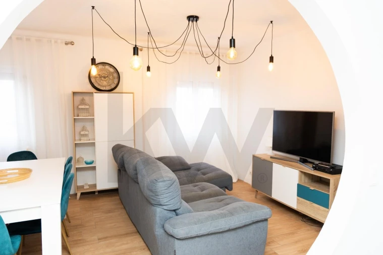 Moradia T4 para Venda em Ponta Delgada (São José) Foto 8