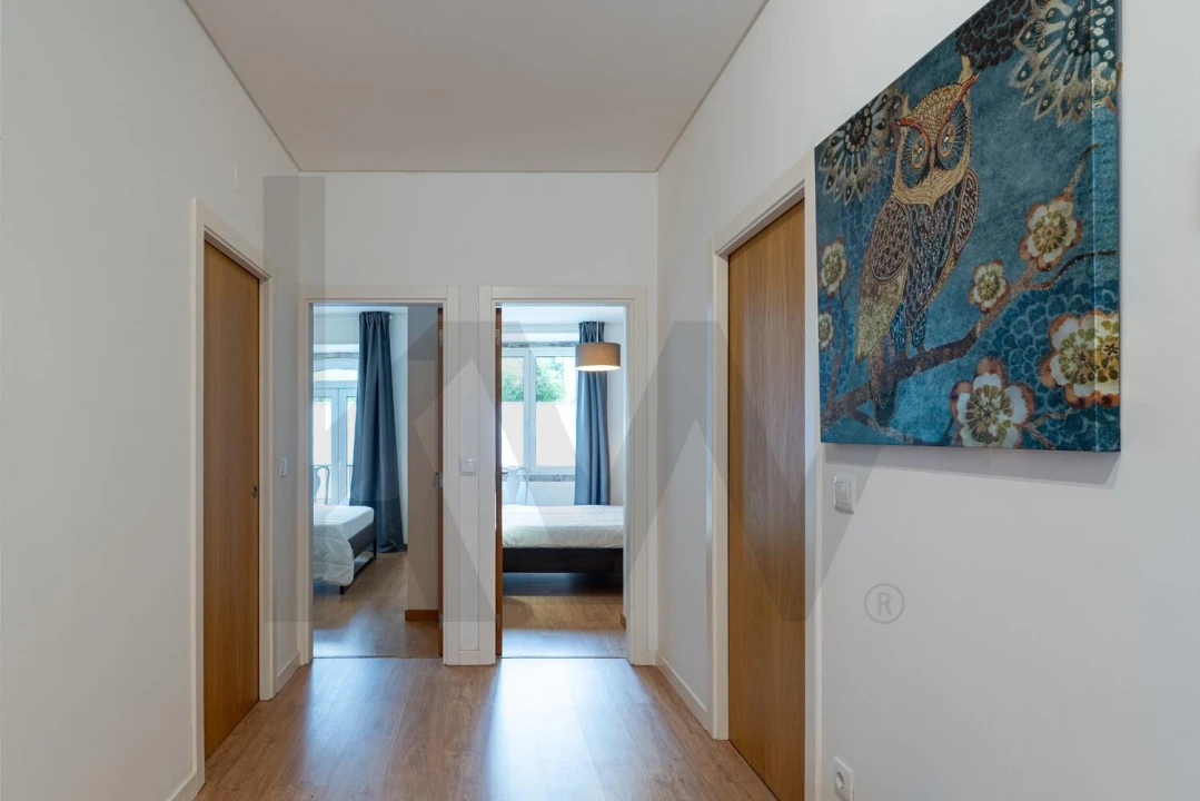 Apartamento T2 para Arrendamento em Santo António Foto 9