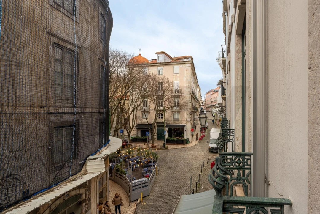 Apartamento T2 para Arrendamento em Santo António Foto 8