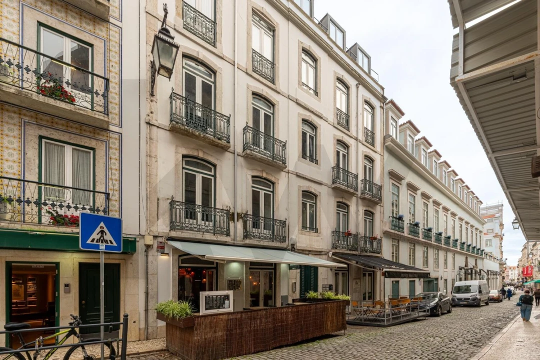 Apartamento T2 para Arrendamento em Santo António Foto 22