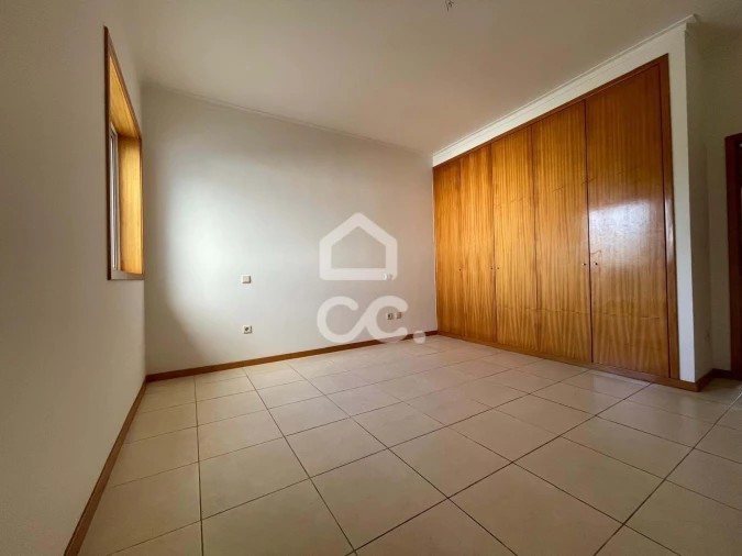 Terreno para Arrendamento em Delães Foto 11