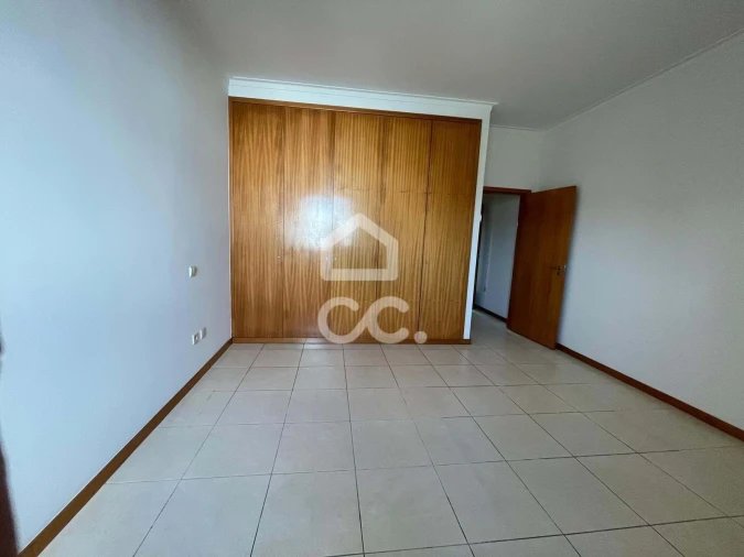 Terreno para Arrendamento em Delães Foto 14