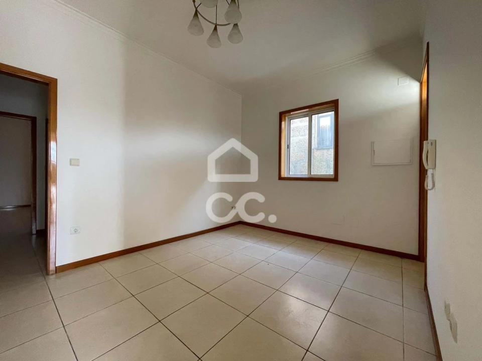 Terreno para Arrendamento em Delães Foto 4