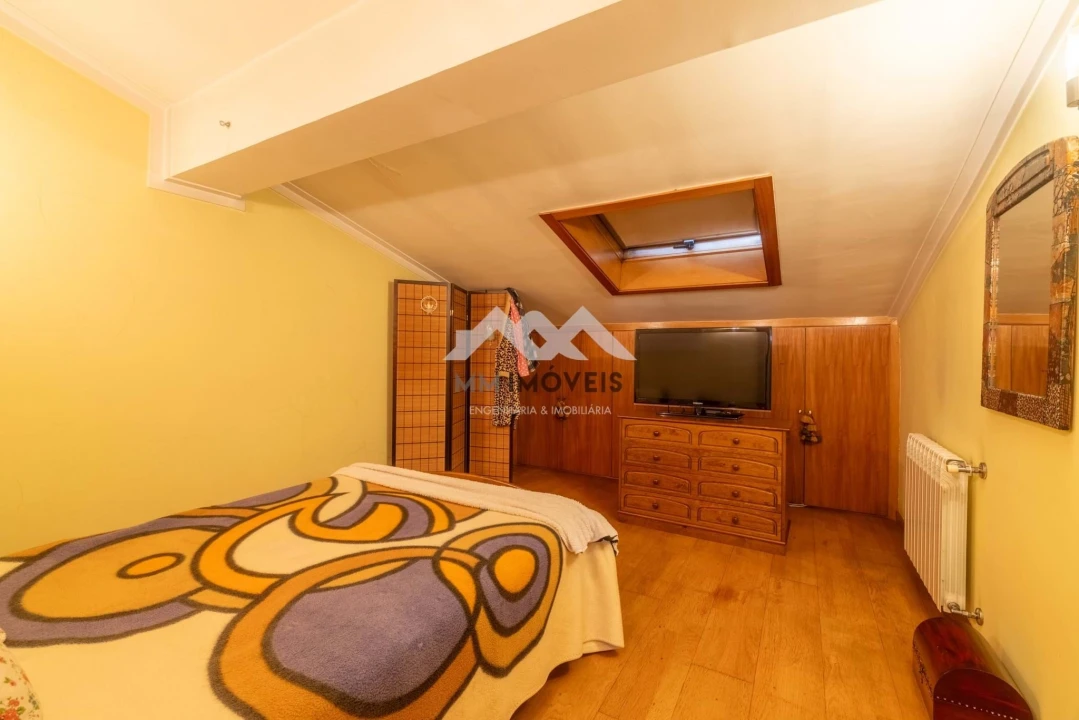 Apartamento T4 para Venda em São João da Madeira Foto 16