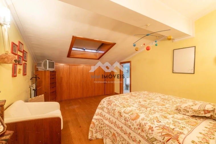 Apartamento T4 para Venda em São João da Madeira Foto 19