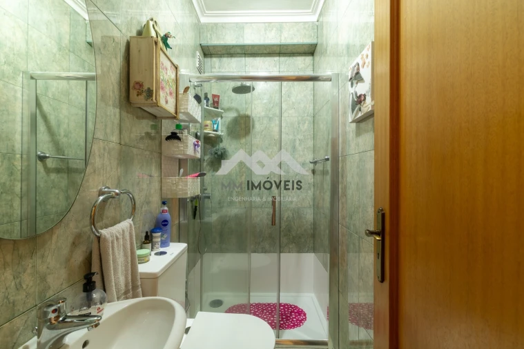 Apartamento T4 para Venda em São João da Madeira Foto 27