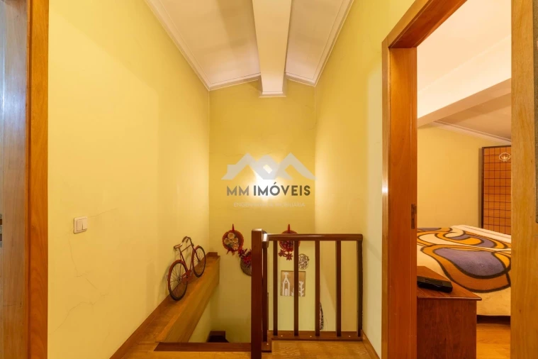 Apartamento T4 para Venda em São João da Madeira Foto 21