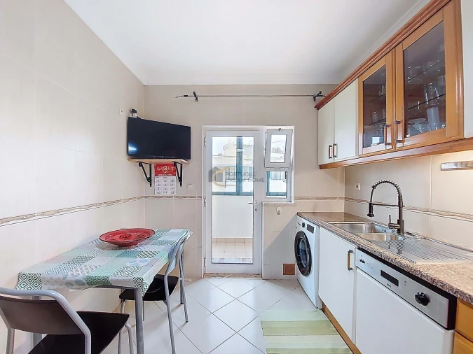 Apartamento T1 para Venda em Armação de Pera Foto 6