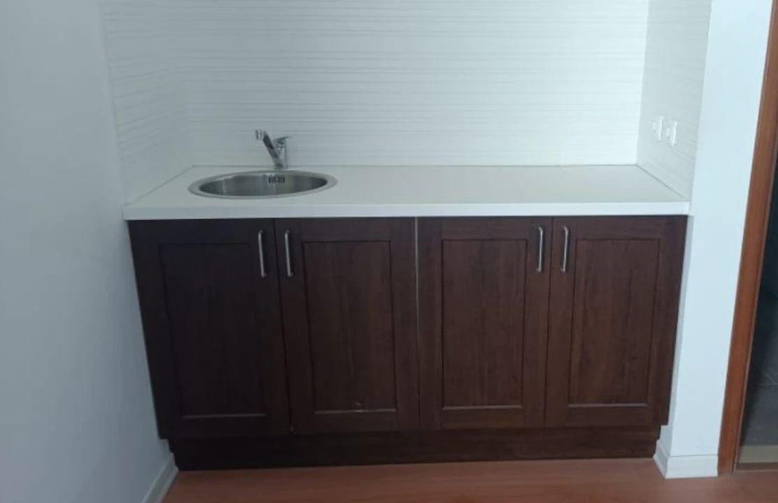 Armazém para Arrendamento em Santo Antão e São Julião do Tojal Foto 12