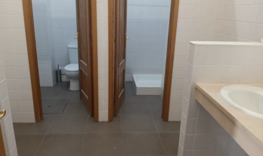 Armazém para Arrendamento em Santo Antão e São Julião do Tojal Foto 15