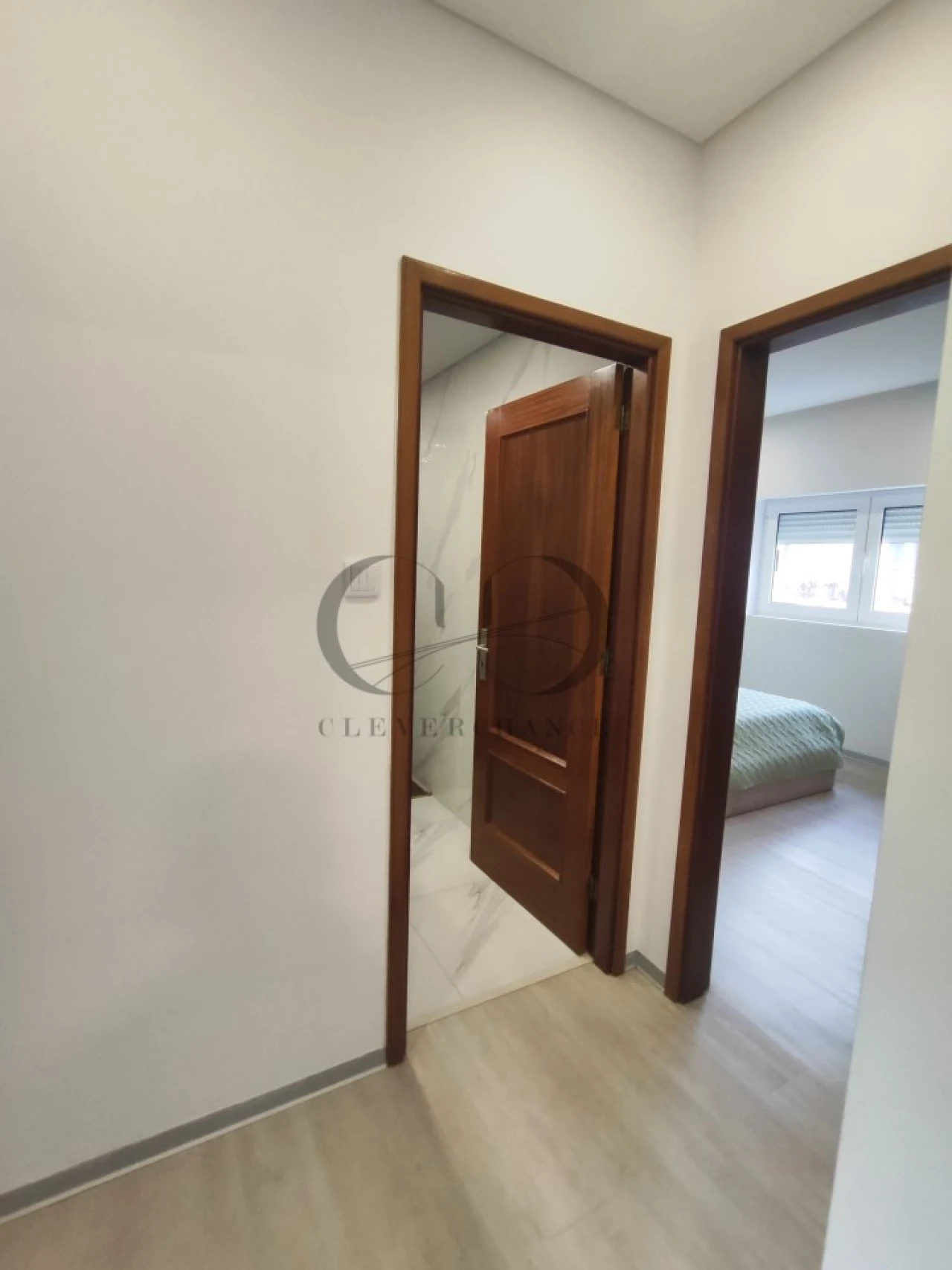 Apartamento T2 para Venda em Vila de Cucujães Foto 12