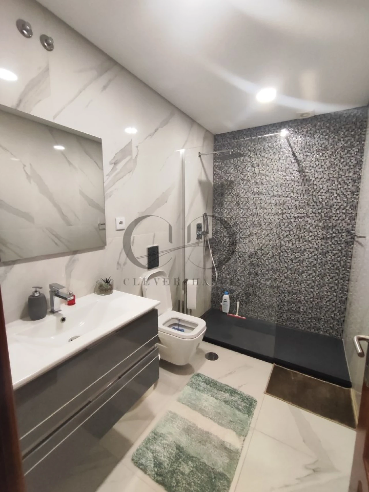 Apartamento T2 para Venda em Vila de Cucujães Foto 16