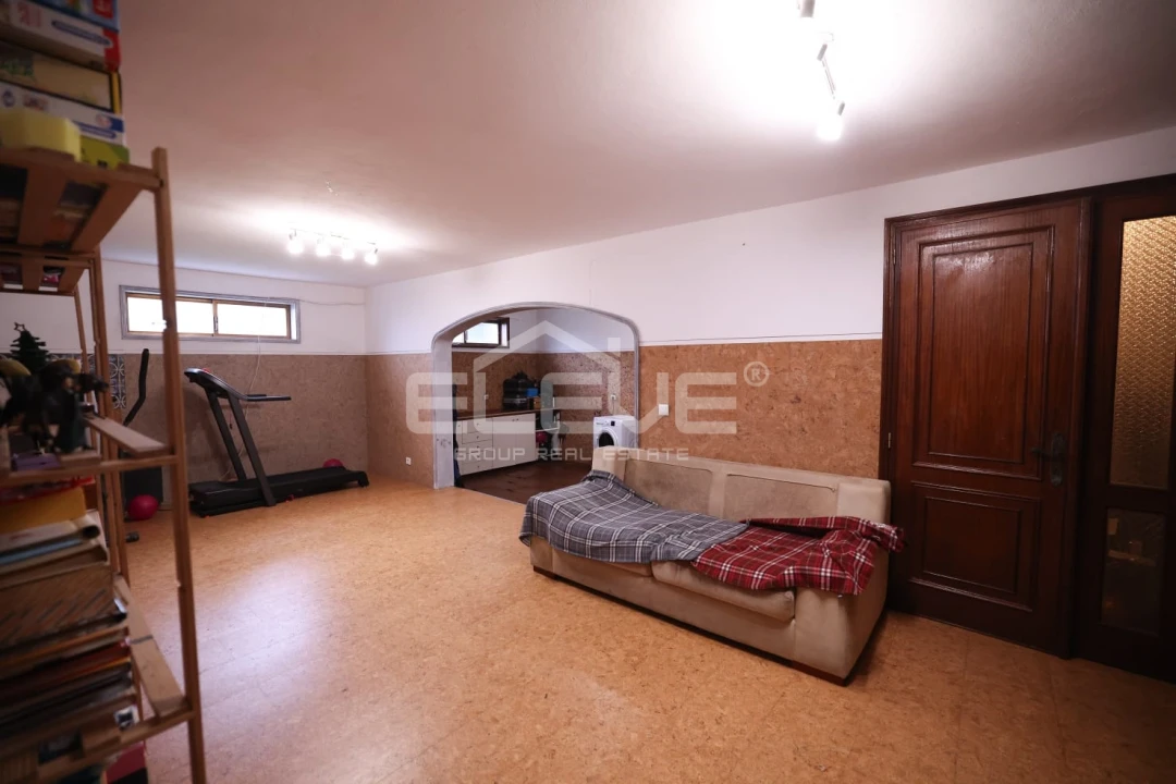 Moradia T3 para Venda em Canelas Foto 30