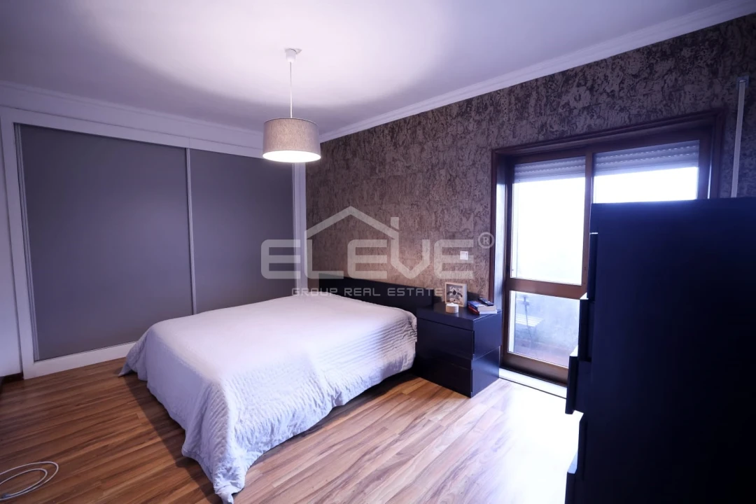 Moradia T3 para Venda em Canelas Foto 22