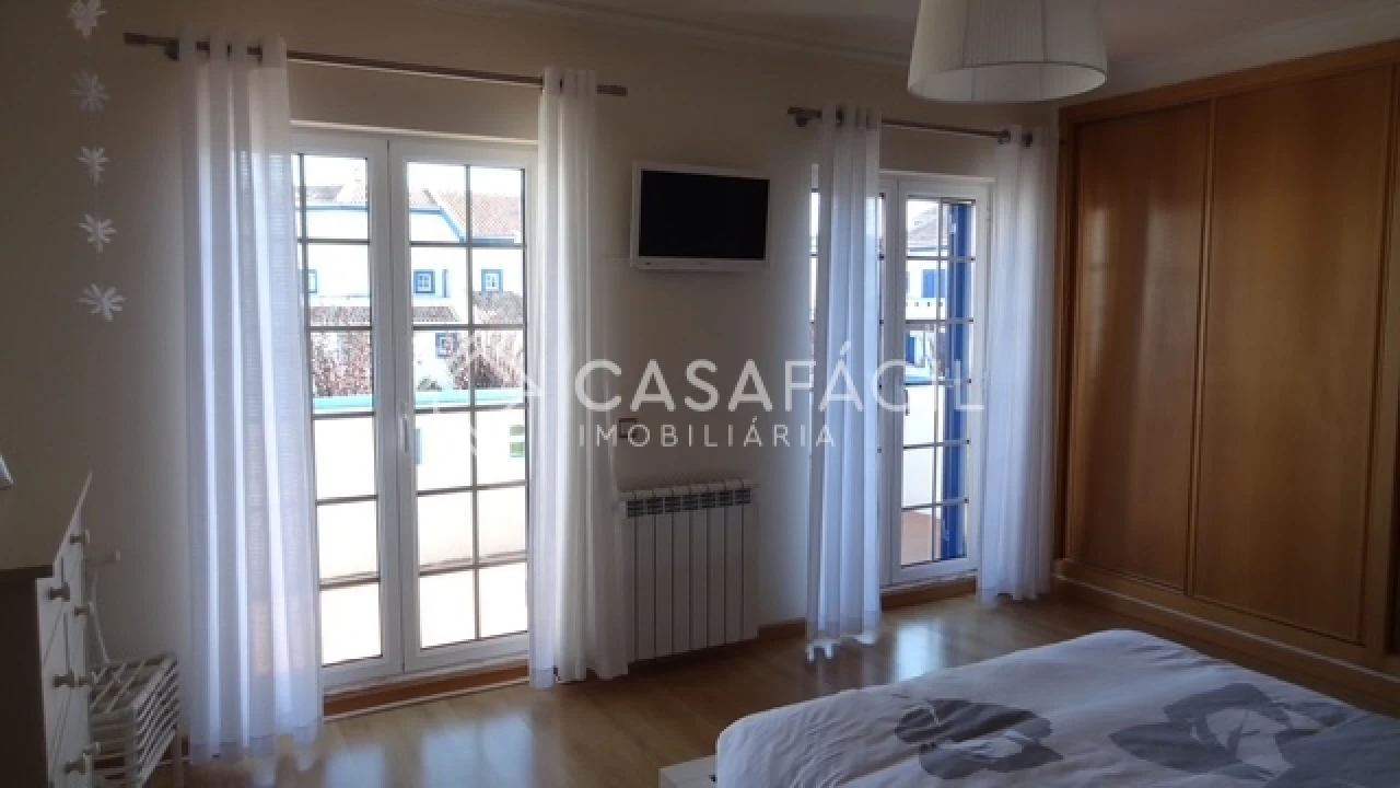 Moradia T5 para Arrendamento em São Francisco Foto 8