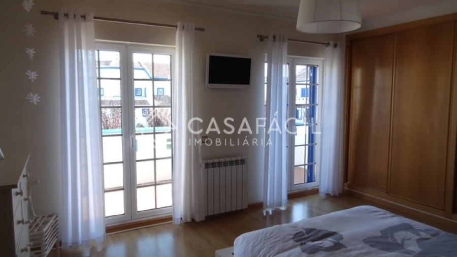 Moradia T5 para Arrendamento em São Francisco Foto 8