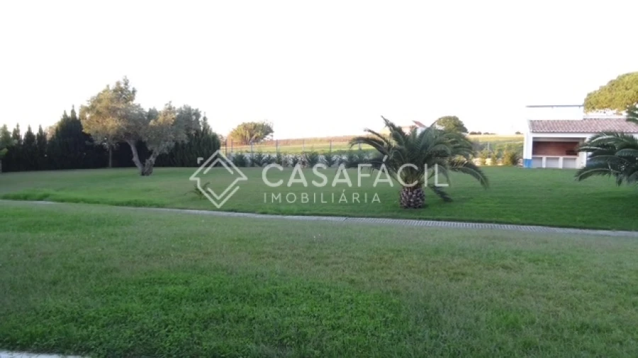 Moradia T5 para Arrendamento em São Francisco Foto 4