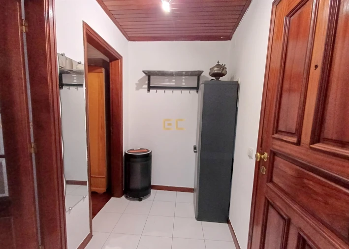 Apartamento T1 para Venda em Buarcos Foto 5