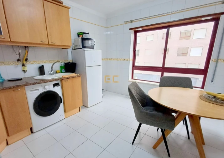 Apartamento T1 para Venda em Buarcos Foto 3