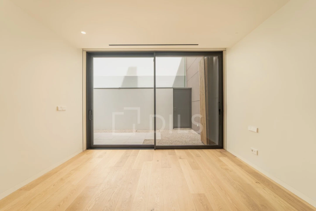 Apartamento T4 para Venda em Aldoar, Foz do Douro e Nevogilde Foto 36
