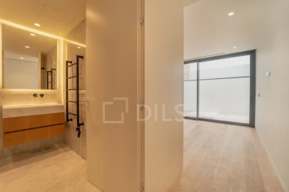 Apartamento T4 para Venda em Aldoar, Foz do Douro e Nevogilde