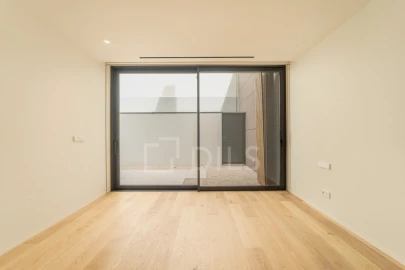 Apartamento T4 para Venda em Aldoar, Foz do Douro e Nevogilde
