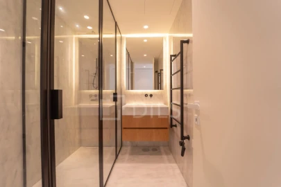 Apartamento T4 para Venda em Aldoar, Foz do Douro e Nevogilde