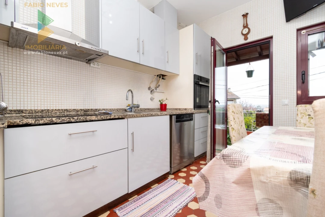 Moradia T2 para Venda em Santa Maria Maior e Monserrate e Meadela Foto 6