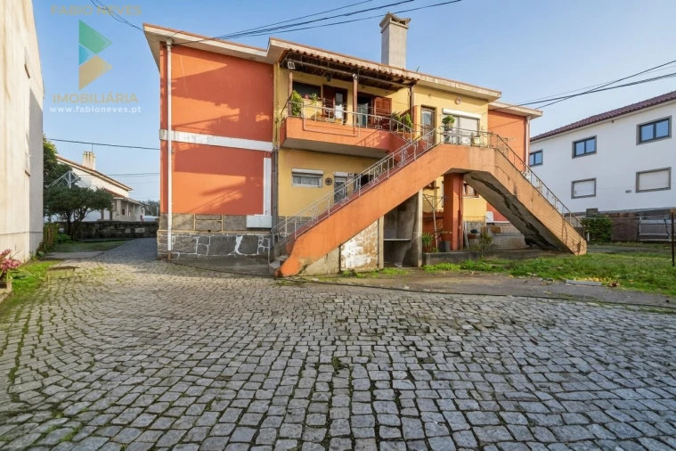 Moradia T2 para Venda em Santa Maria Maior e Monserrate e Meadela Foto 12