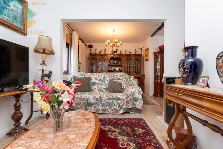 Moradia T2 para Venda em Santa Maria Maior e Monserrate e Meadela Foto 22