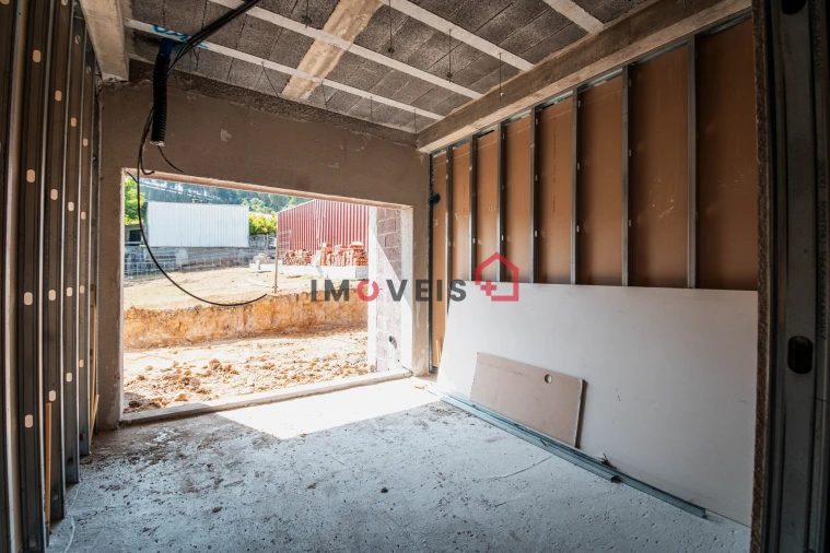 Moradia T3 para Venda em Leiria, Pousos, Barreira e Cortes Foto 10