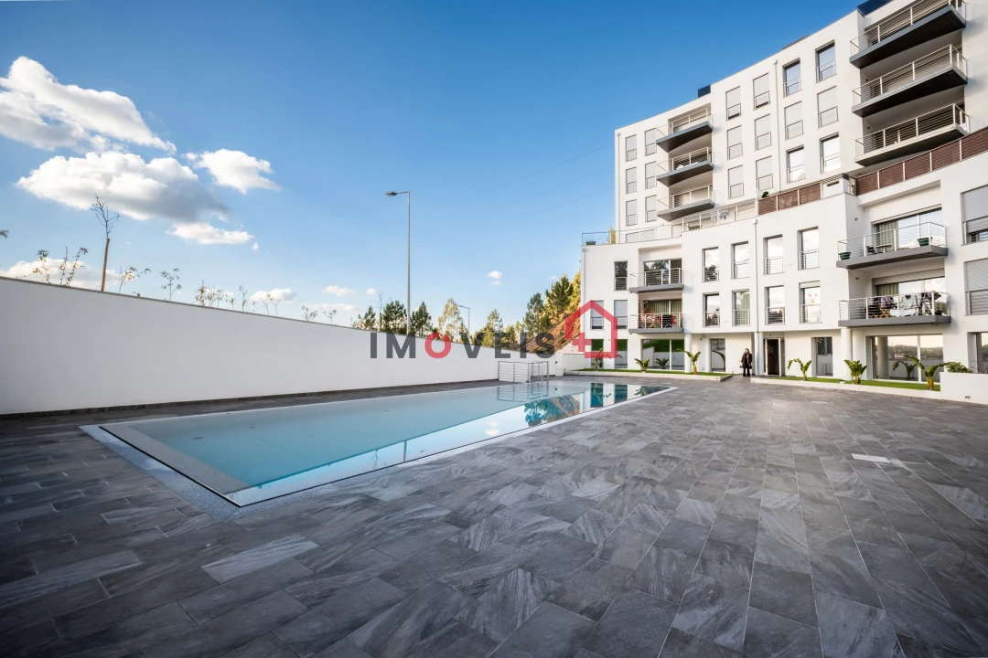 Apartamento T4 para Venda em Pombal Foto 2