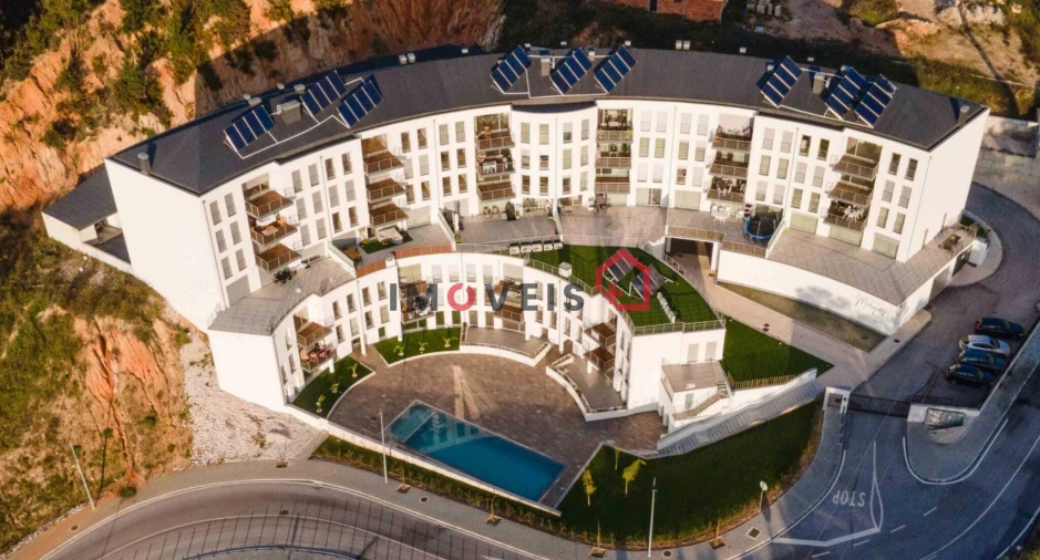 Apartamento T4 para Venda em Pombal Foto 1